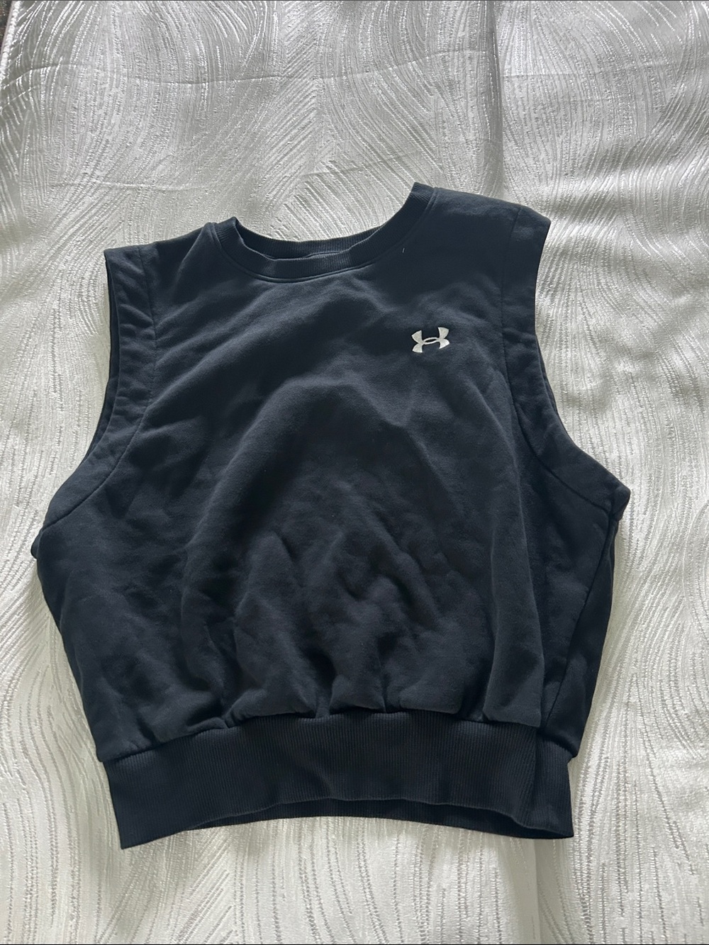 Under Armour Black Sleeveless Crop Muscle Sweatshirt